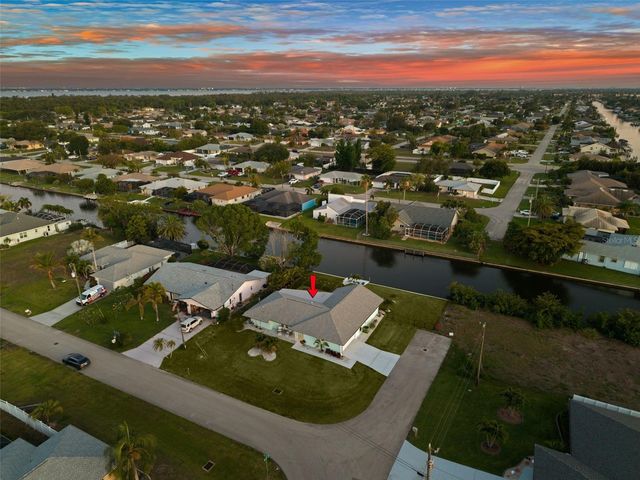 2102 SE 8TH STREET, Cape Coral, FL 33990