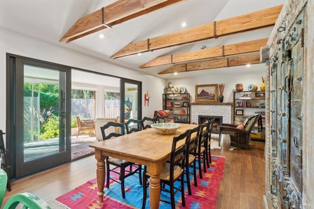 32 El Nido Ct, Sonoma, CA 95476