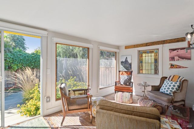 32 El Nido Ct, Sonoma, CA 95476