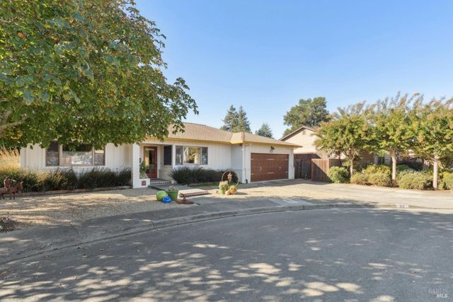 32 El Nido Ct, Sonoma, CA 95476