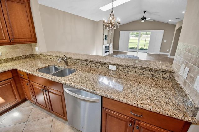 108 GOLFVIEW COURT, Bunnell, FL 32110