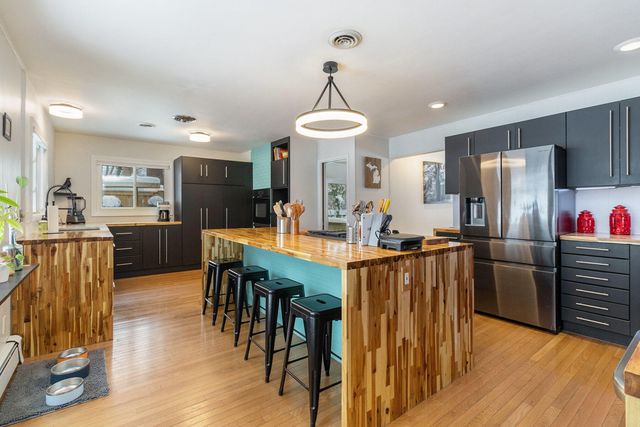 2146 Treehaven Drive, Kalamazoo City, MI 49008