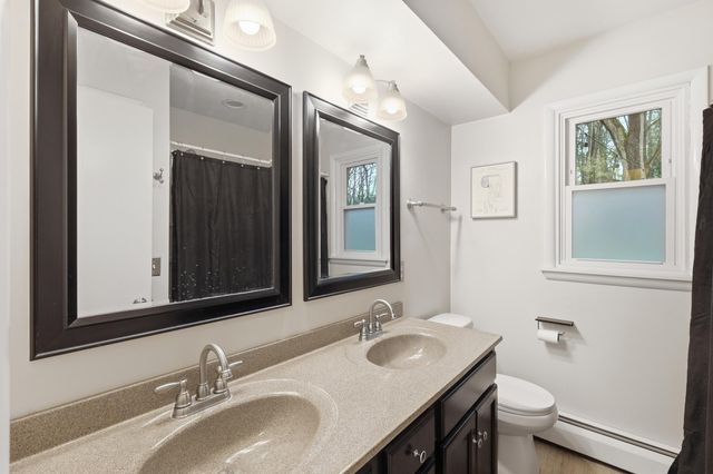 2146 Treehaven Drive, Kalamazoo City, MI 49008