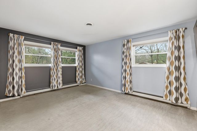 2146 Treehaven Drive, Kalamazoo City, MI 49008
