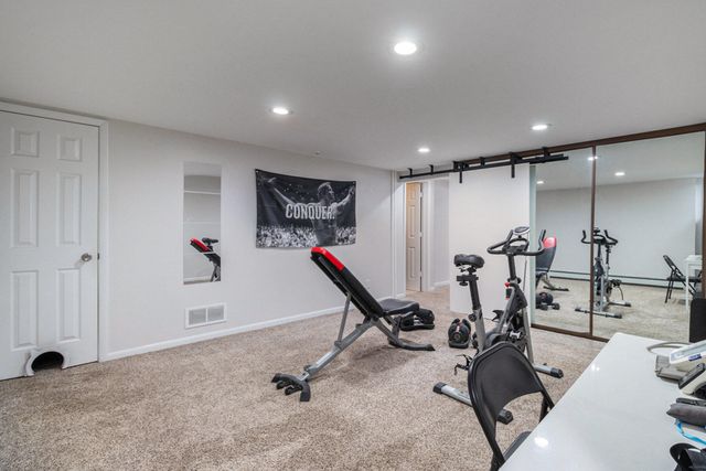 2146 Treehaven Drive, Kalamazoo City, MI 49008