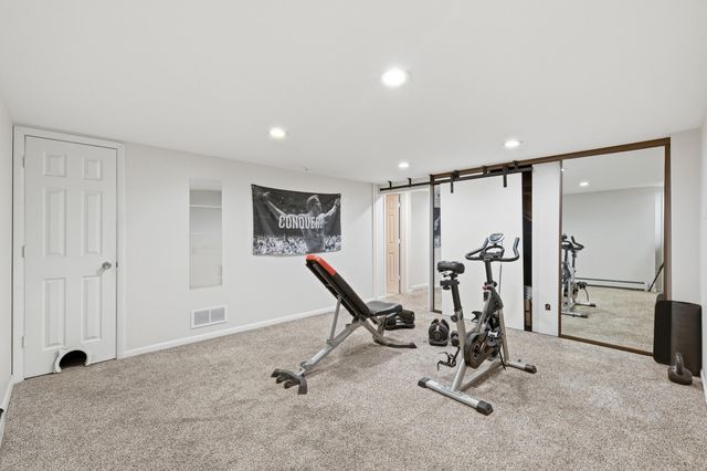 2146 Treehaven Drive, Kalamazoo City, MI 49008