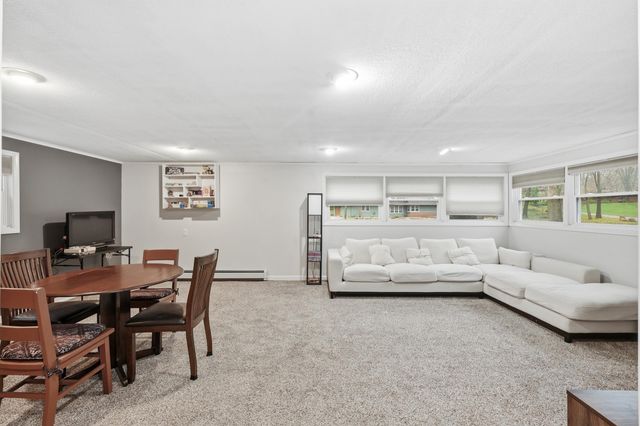 2146 Treehaven Drive, Kalamazoo City, MI 49008