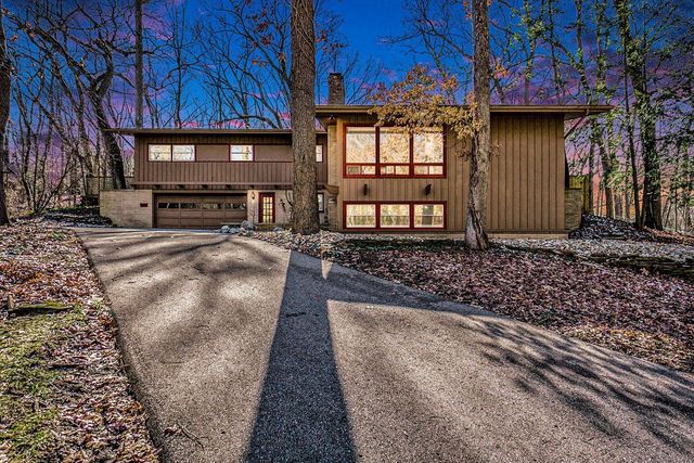2146 Treehaven Drive, Kalamazoo City, MI 49008