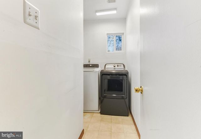 5 PEROT AVE, Cherry Hill, NJ 08003