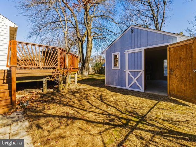 5 PEROT AVE, Cherry Hill, NJ 08003