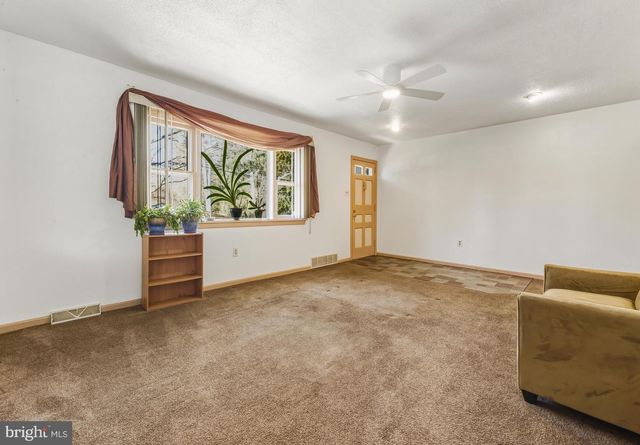 5 PEROT AVE, Cherry Hill, NJ 08003