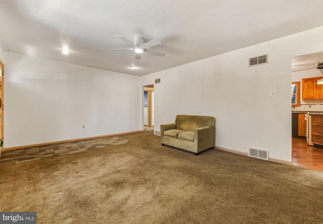 5 PEROT AVE, Cherry Hill, NJ 08003