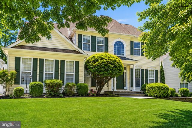 1 HENLOPEN CT, Newark, DE 19711