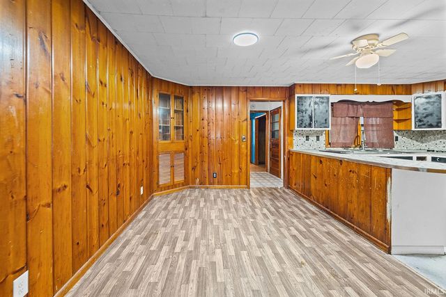 305 S Smith Street, Boswell, IN 47921