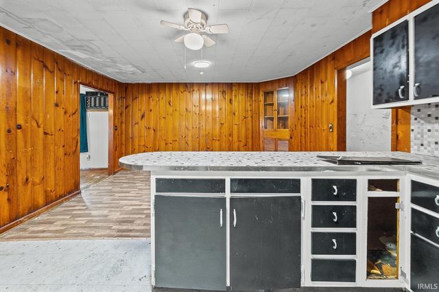 305 S Smith Street, Boswell, IN 47921