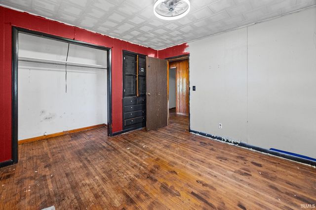 305 S Smith Street, Boswell, IN 47921