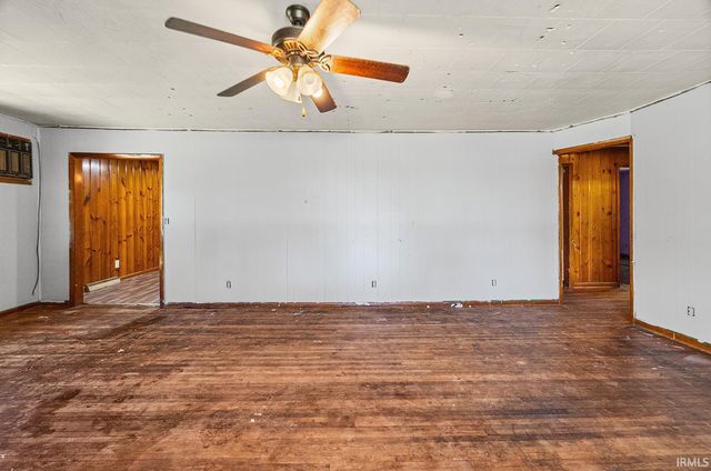 305 S Smith Street, Boswell, IN 47921