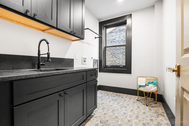 1119 Dayton Street, Cincinnati, OH 45214
