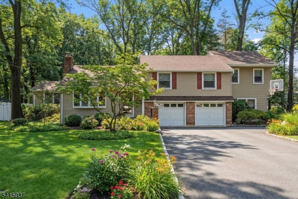 1510 Ramapo Way, Scotch Plains Twp., NJ 07076
