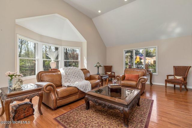 54 Bluefield Road, Lincroft, NJ 07738