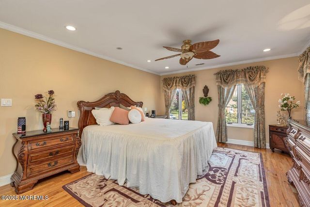 54 Bluefield Road, Lincroft, NJ 07738