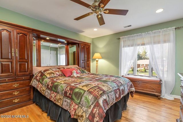 54 Bluefield Road, Lincroft, NJ 07738