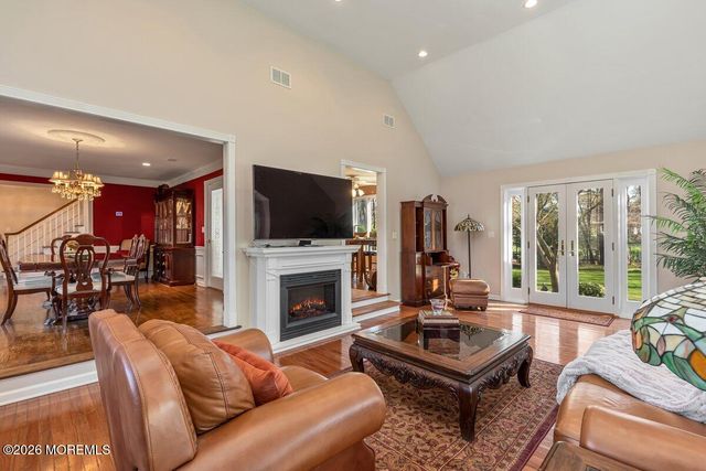 54 Bluefield Road, Lincroft, NJ 07738