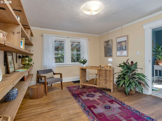 6104 N KERBY Ave, Portland, OR 97217