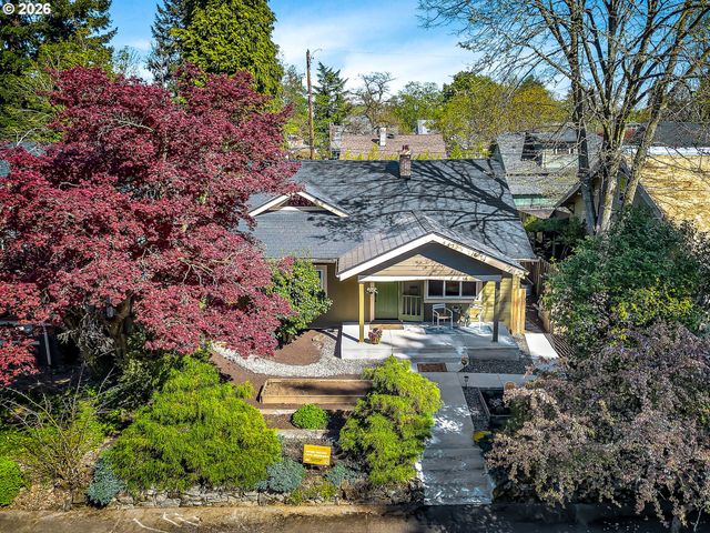 6104 N KERBY Ave, Portland, OR 97217