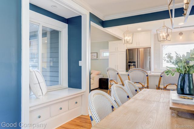 308 E Lawrence Avenue, Royal Oak, MI 48073
