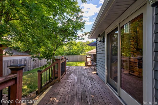 308 E Lawrence Avenue, Royal Oak, MI 48073