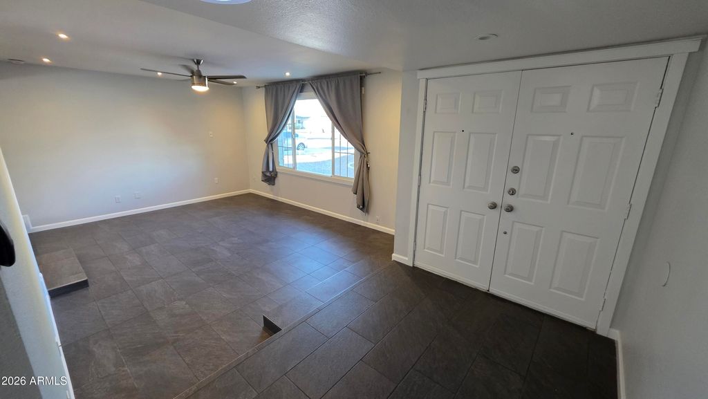 6713 S PALM Drive, Tempe, AZ 85283 — photo 4