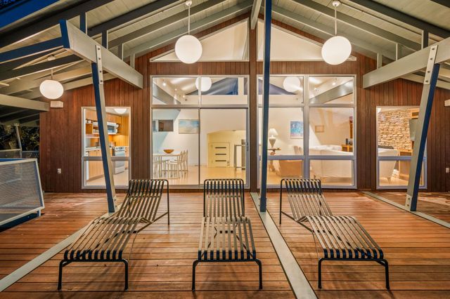 6404 Lakeshore DR, Lago Vista, TX 78645