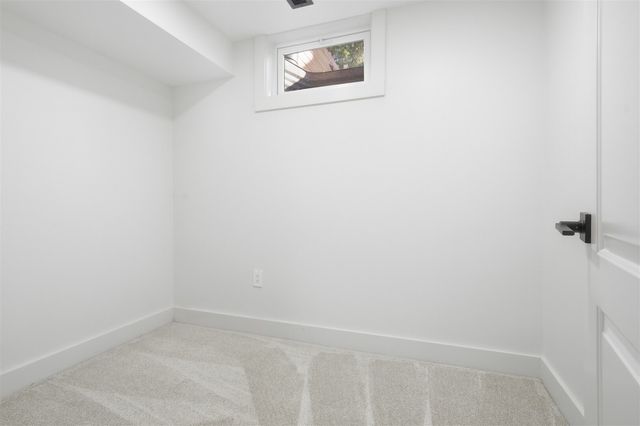 204 Parkview Drive, Bloomington, IL 61701