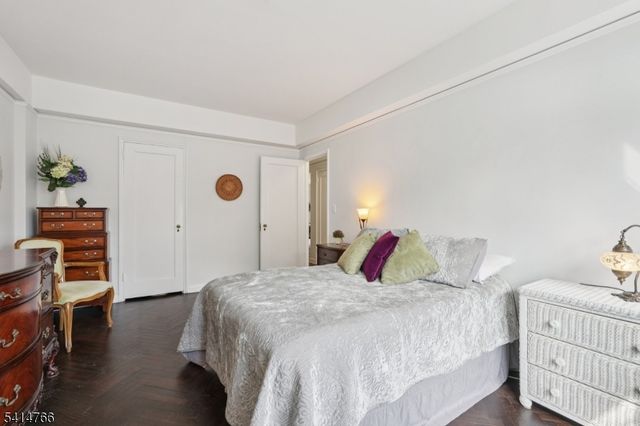 10 Crestmont Road, 1A 1A, Montclair Twp., NJ 07042