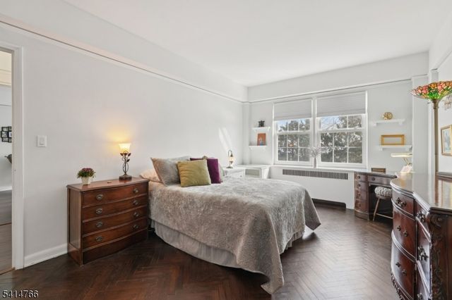 10 Crestmont Road, 1A 1A, Montclair Twp., NJ 07042