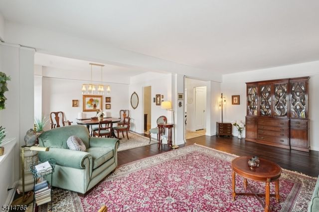 10 Crestmont Road, 1A 1A, Montclair Twp., NJ 07042