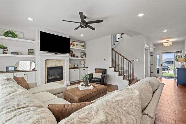 32265 W 165th Terrace, Gardner, KS 66030