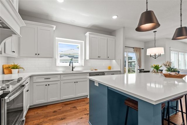 32265 W 165th Terrace, Gardner, KS 66030