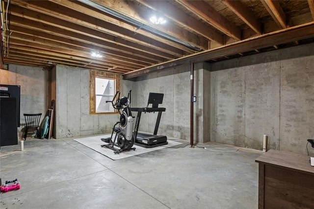 32265 W 165th Terrace, Gardner, KS 66030