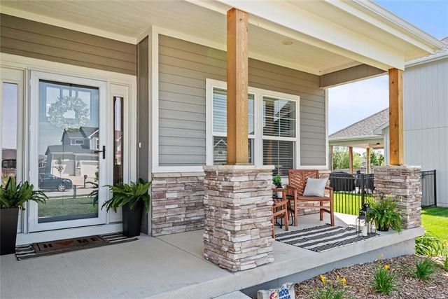 32265 W 165th Terrace, Gardner, KS 66030