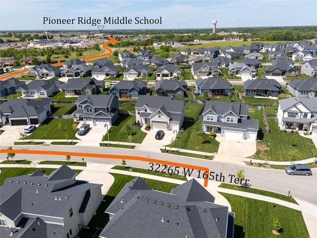 32265 W 165th Terrace, Gardner, KS 66030