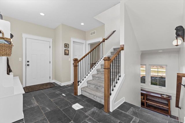 4922 Lathrop AVENUE, Mount Pleasant, WI 53403