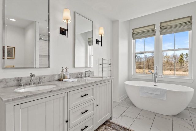 4922 Lathrop AVENUE, Mount Pleasant, WI 53403