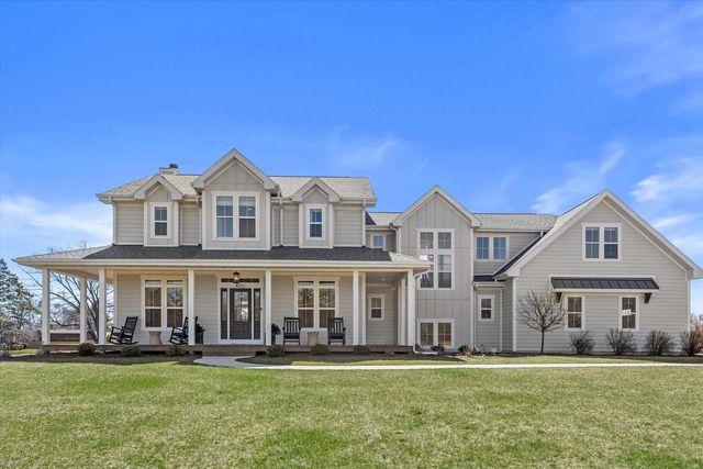 4922 Lathrop AVENUE, Mount Pleasant, WI 53403