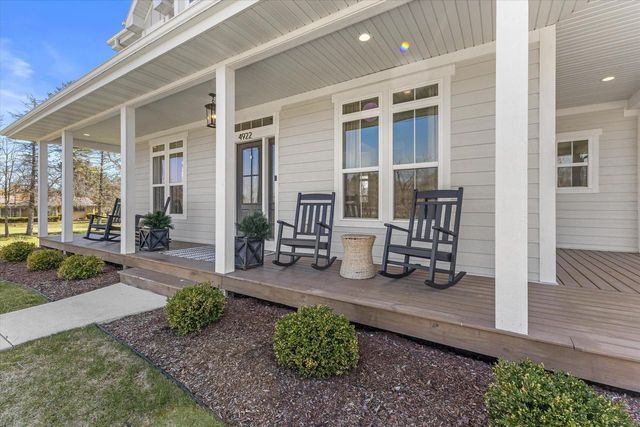 4922 Lathrop AVENUE, Mount Pleasant, WI 53403