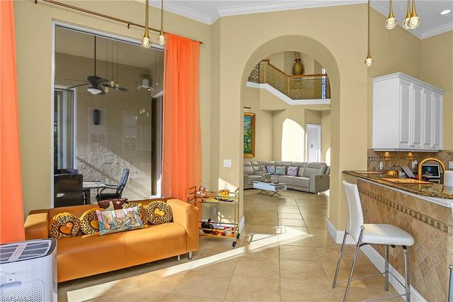 8593 Bellagio DR, Naples, FL 34114