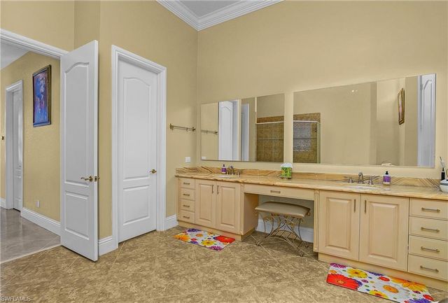 8593 Bellagio DR, Naples, FL 34114