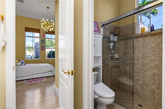 8593 Bellagio DR, Naples, FL 34114