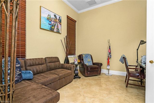 8593 Bellagio DR, Naples, FL 34114